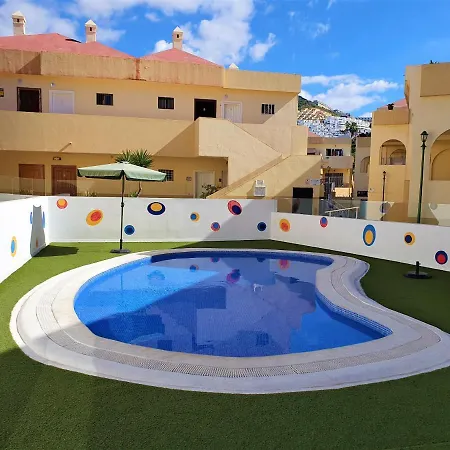 Apartmán Bajo El Sol Wifi & Pools - Mareverde Costa Adeje (Tenerife)